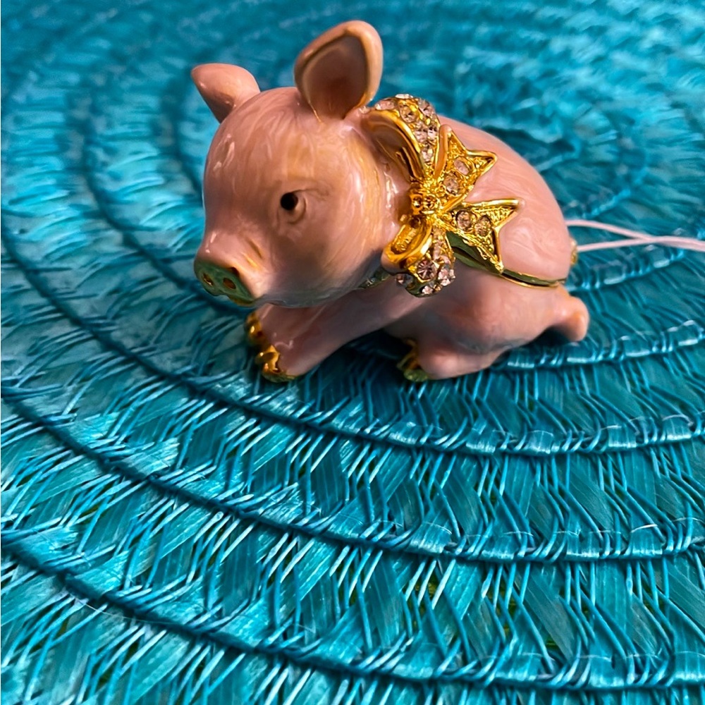 Cute Piggy Trinket decor